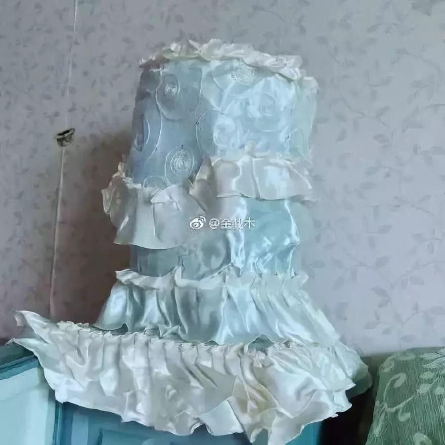 快过年了，你妈烫头了吗？哈哈哈哈哈哈哈哈哈哈 