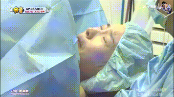 深夜监控拍下的这一幕，看哭无数人：你永远不知道孩子有多爱你…… 